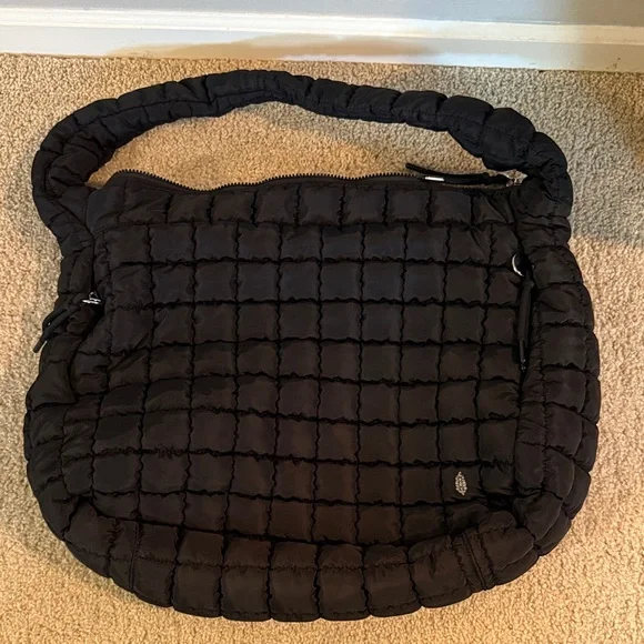 Free People Movement Black Quilted Women's Bag - Picture 1 of 5